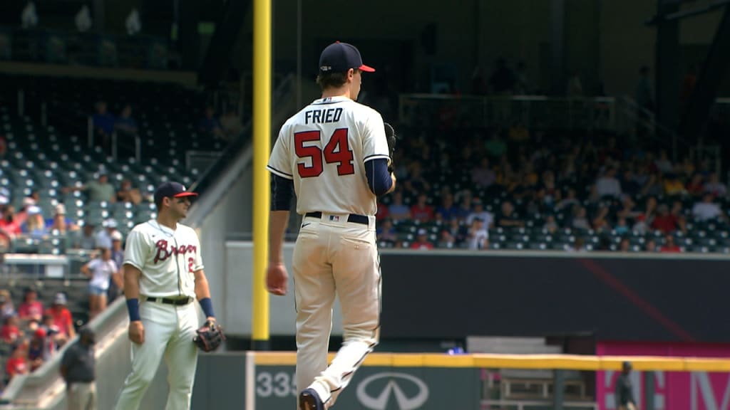 Albies, Freeman go deep in 7th, Braves win series over Miami