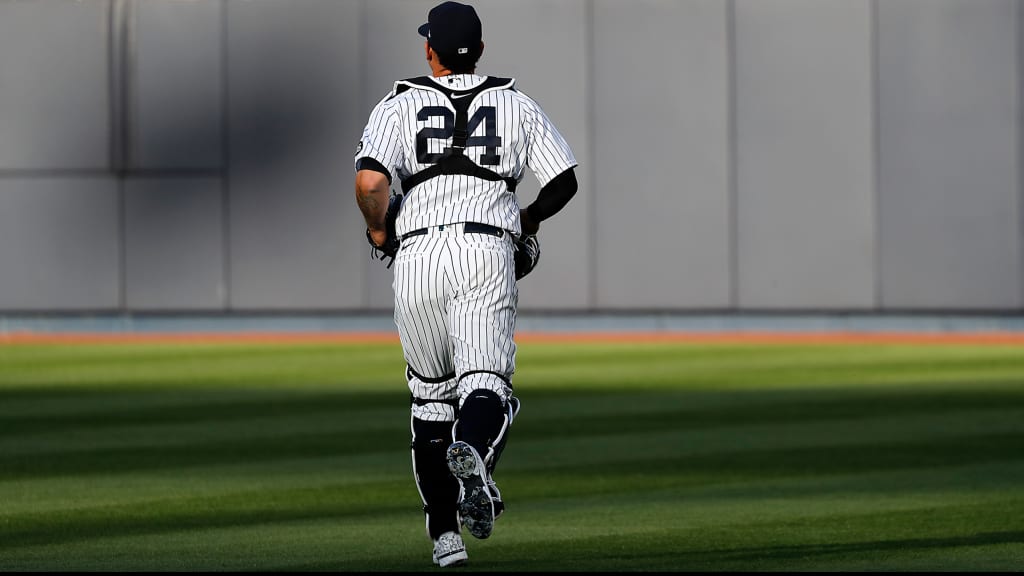 Yankees fans mock Gary Sanchez for changing his jersey number