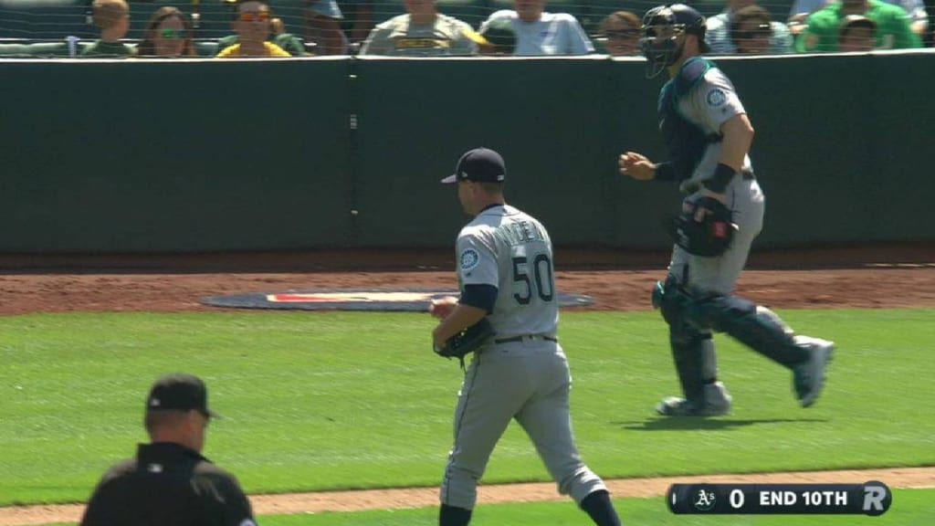 Mariners clubhouse fight was between Dee Gordon, Jean Segura : r