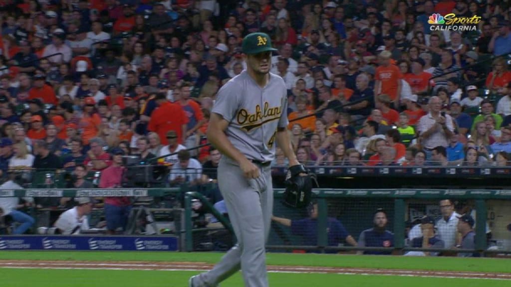 Graveman fans Beltran