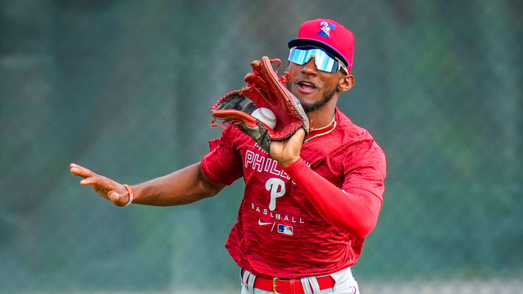 Johan Rojas working on pitch selection in Phillies camp