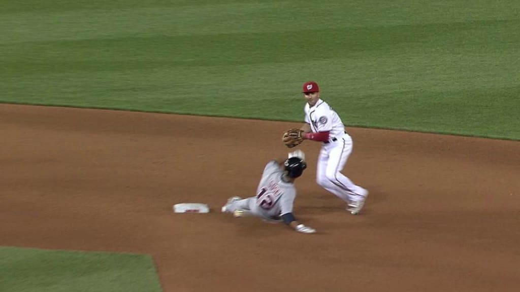 Romine's RBI forceout