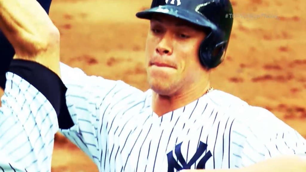 Manny Machado, New York Yankees pose in Aroldis Chapman Instagram post