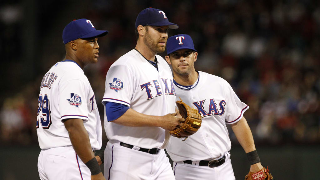 Colby Lewis, Michael Young on Rangers broadcast