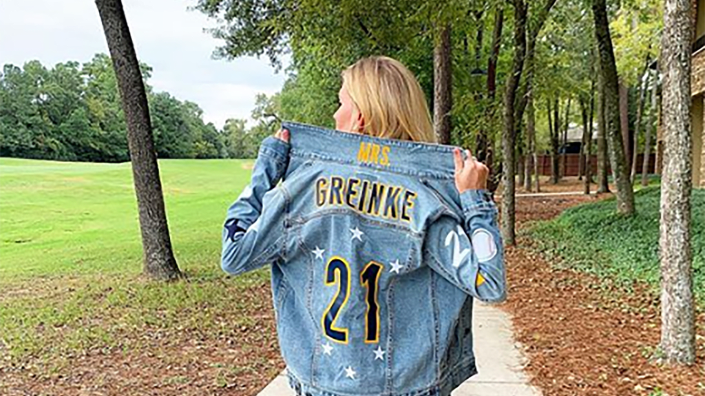 Zack Greinke's wife Emily made a personalized jacket