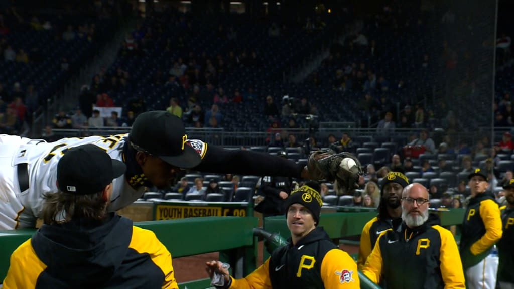 Chavis' three hits power Pirates to 6-4 win over Nationals