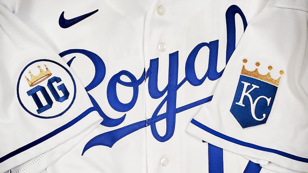 Royals honor David Glass with uniform patch