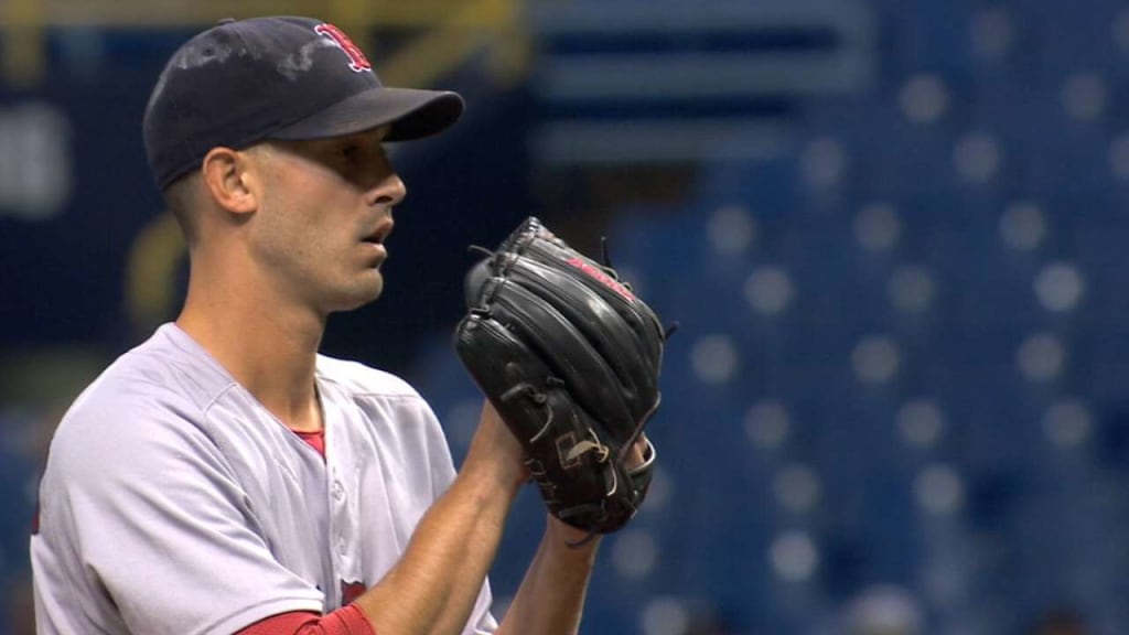 Rick Porcello earns first win as Red Sox beat Tigers