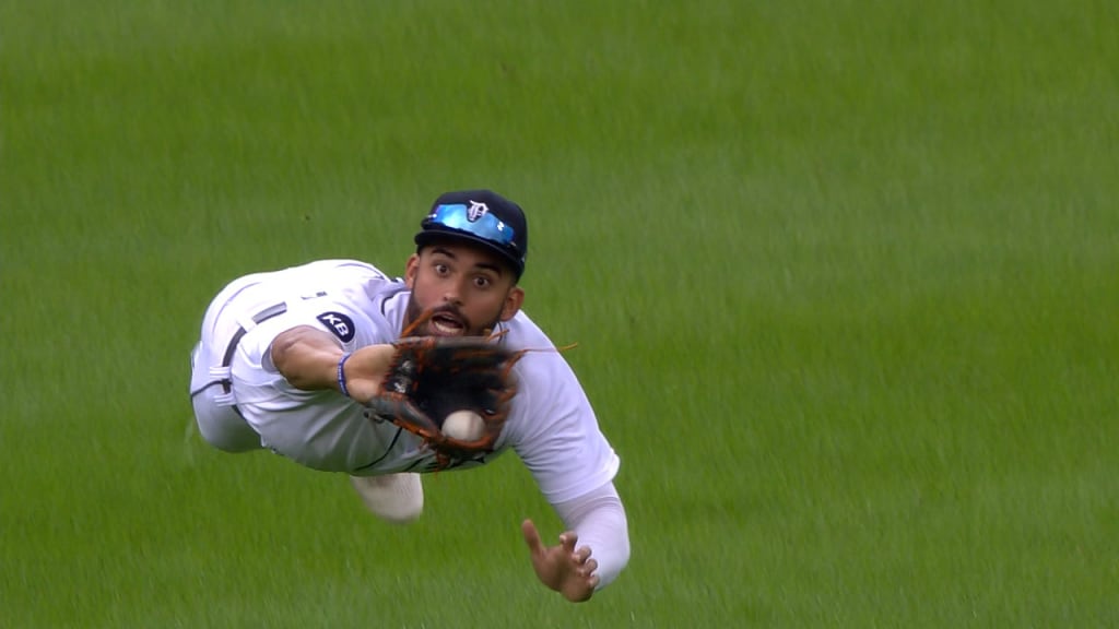 Riley Greene's diving catch for Detroit Tigers not without a price