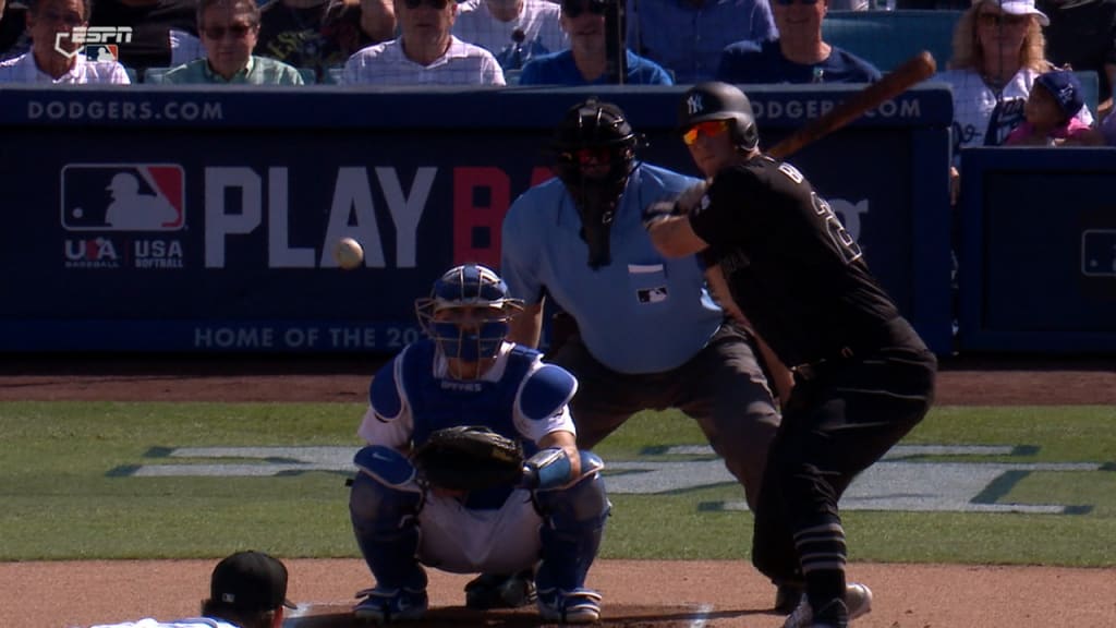 Aaron Judge homers for fan at Dodger Stadium