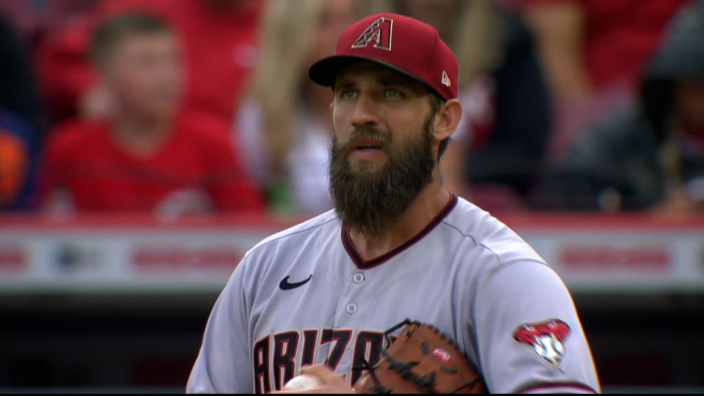 Madison Bumgarner escapes jam