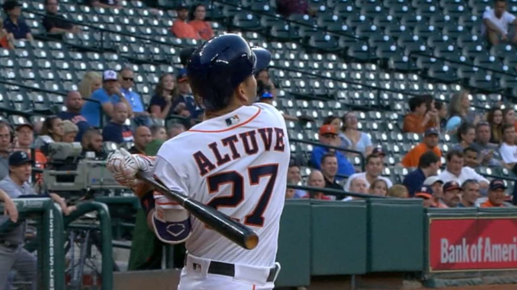 Astros fan with terminal cancer asks Jose Altuve for home run