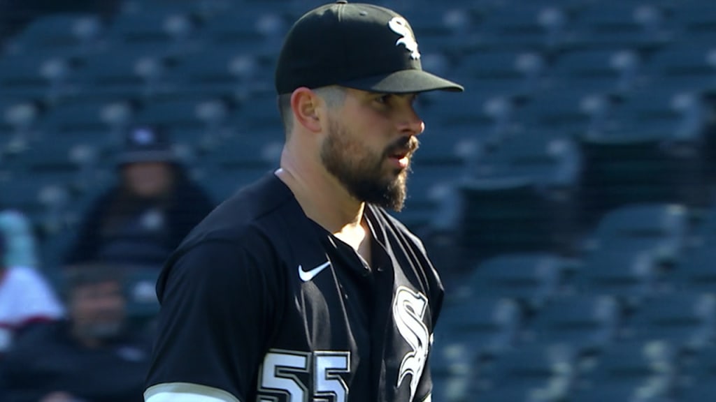 Carlos Rodon dominates again for White Sox in Game 1 victory