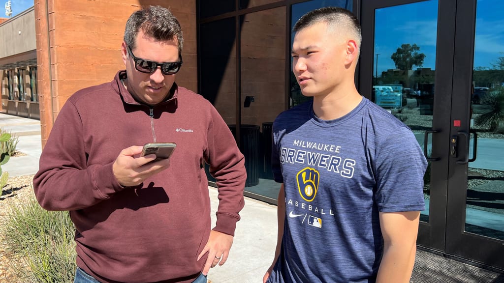 Eduardo Brizuela, the Brewers’ VP and special assistant to the GM/baseball operations, with Jolon Zhao