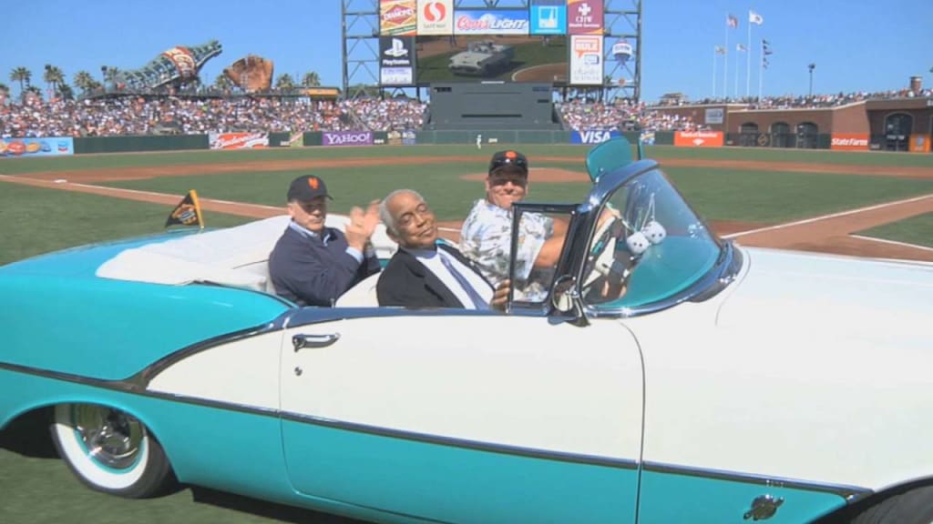 Hall of Fame baseball player Monte Irvin dies at 96