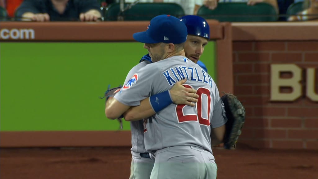 What does a catcher discuss with Cole Hamels on the mound? Hair