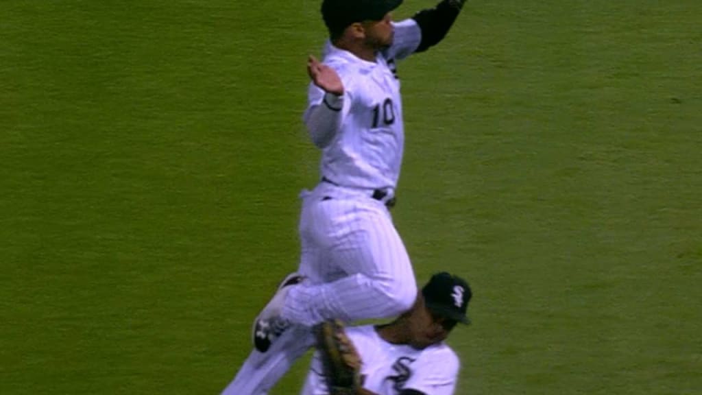 Willy Garcia, Moncada collide