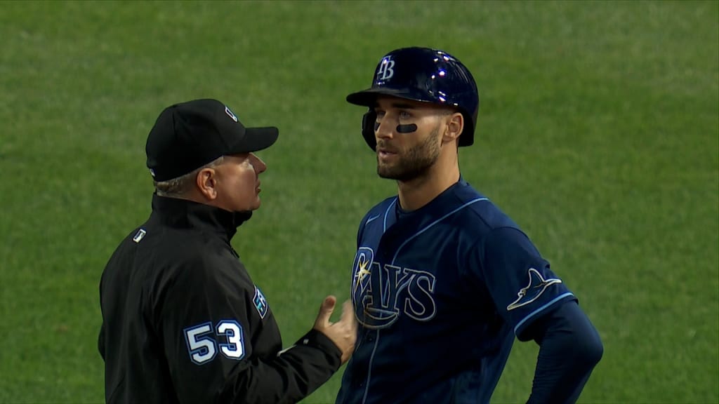 Kiermaier doubles after review