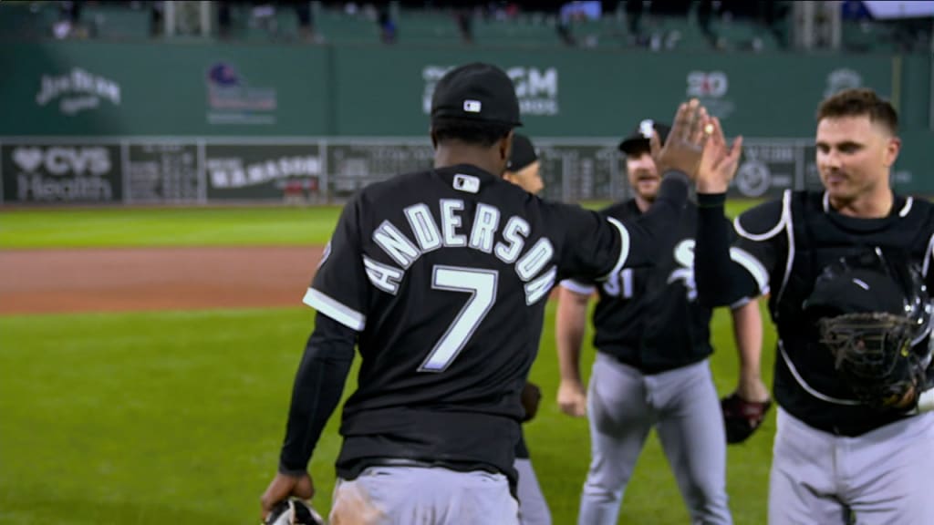 Vásquez gets first career win, Yankees blank White Sox 3-0 for doubleheader  split