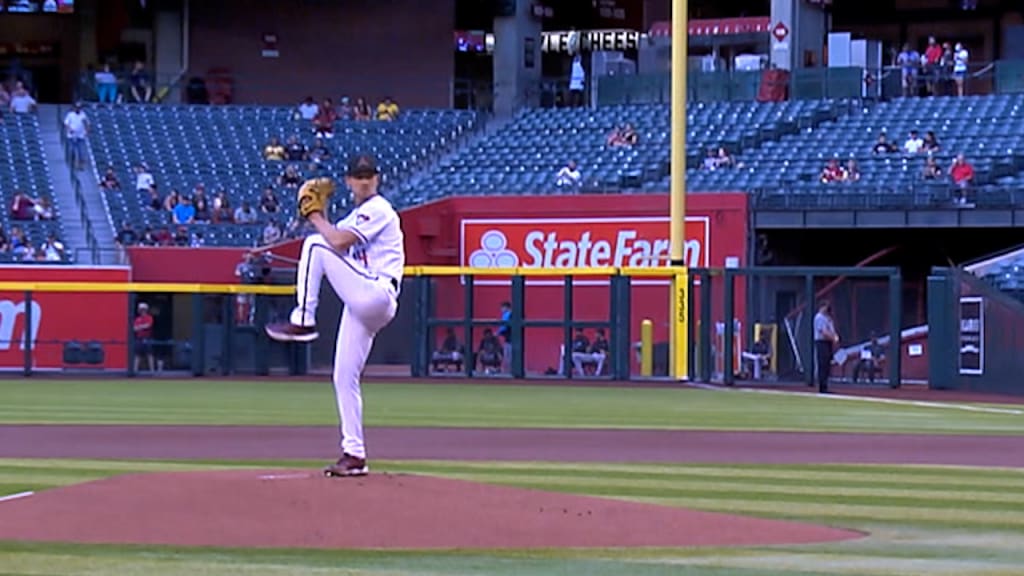 Weaver fans 6, hurls 6 1/3 frames