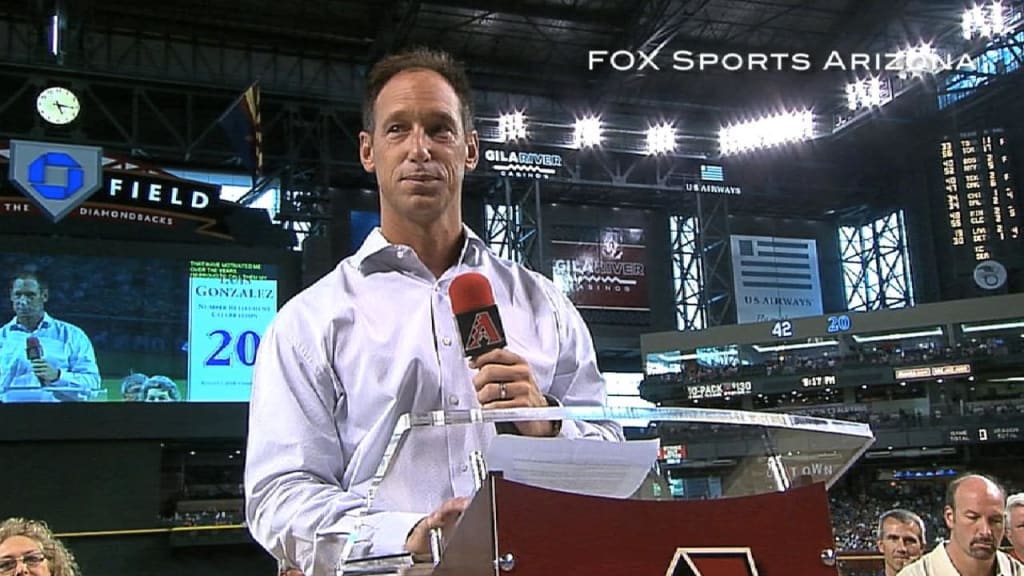 Randy Johnson gets number retired by Diamondbacks, rocks out on drums