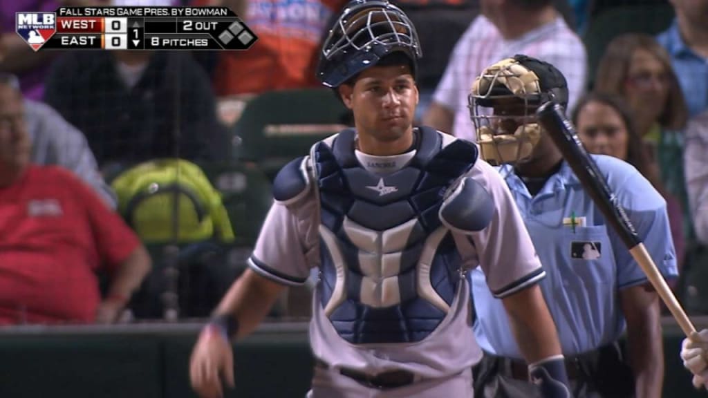 How do you guys feel about Reese McGuire's red catcher's mask? : r/redsox