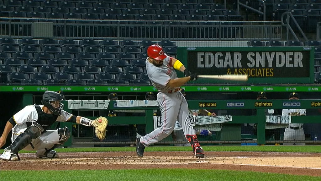 MLB Jam Reds Votto And Suarez T-Shirts