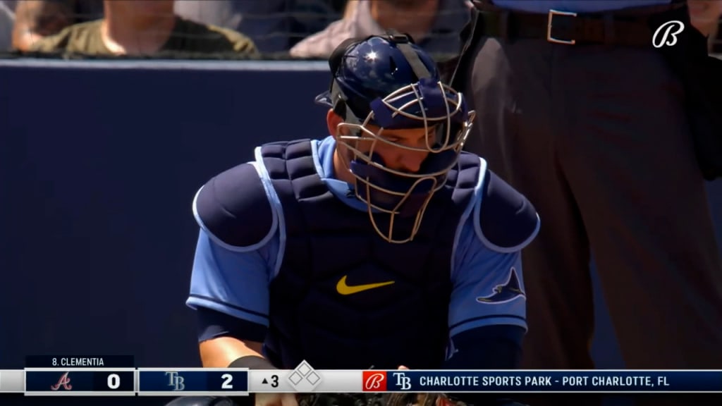 Mike Zunino uses PitchCom tech