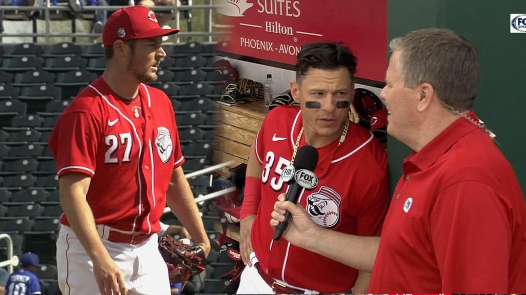 Trevor Bauer & Derek Dietrich go head-to-head in LIVE AT BATS