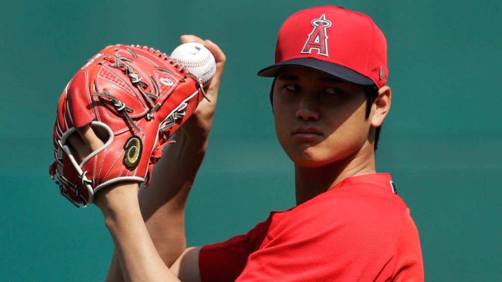 Shohei Ohtani should be a two-way MLB highlight reel in 2018