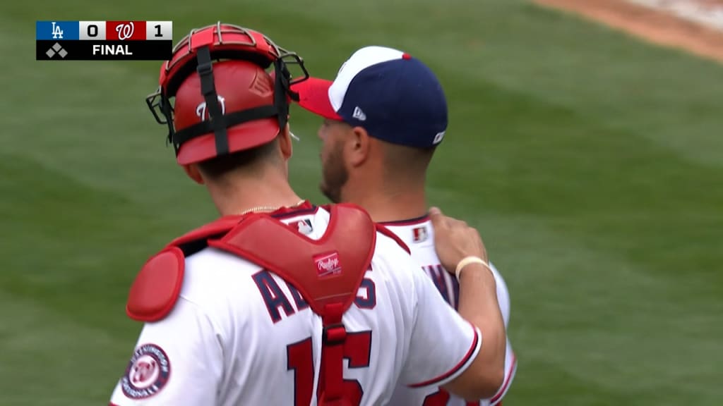 Home runs lift Nationals in shutout of Padres