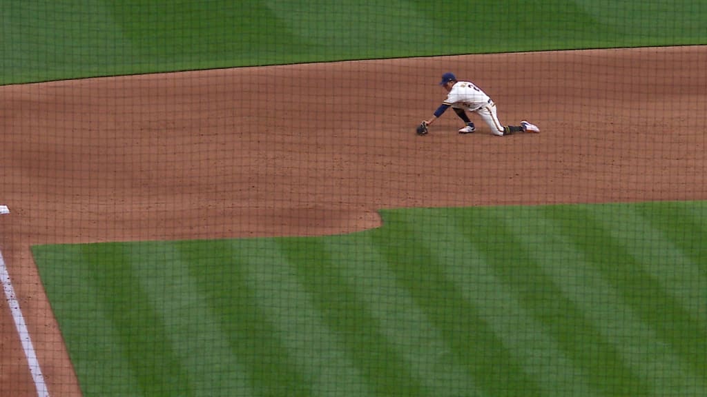 Willy Adames Hits CLUTCH Game Tying Home Run In 10th Inning