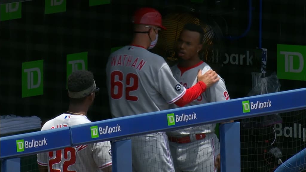 Manager Joe Girardi, Rhys Hoskins, J.T. Realmuto, Scott Kingery