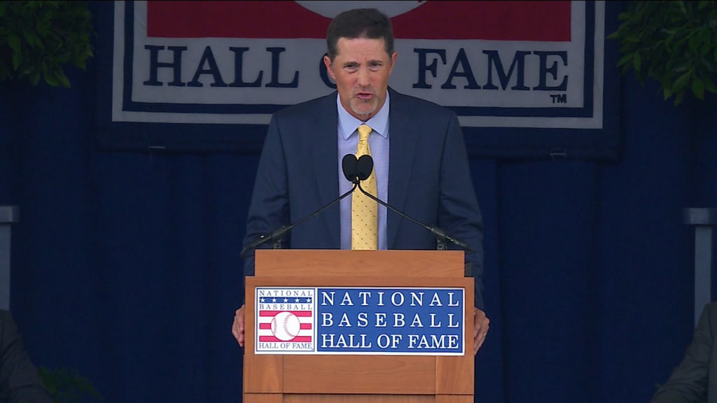 Mike Mussina is set for his Hall of Fame inductions on Sunday