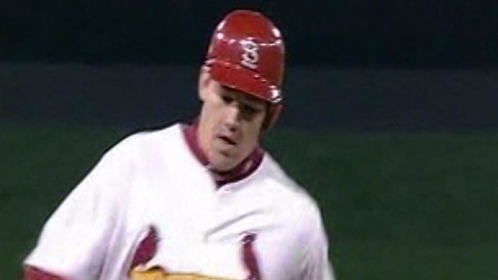 Video: Scott Rolen signs his Hall of Fame plaque backing