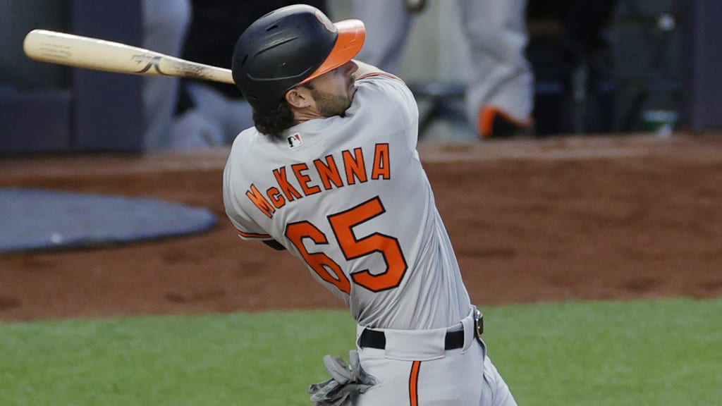 Astros family proudly wears orange in Yankee Stadium's right field