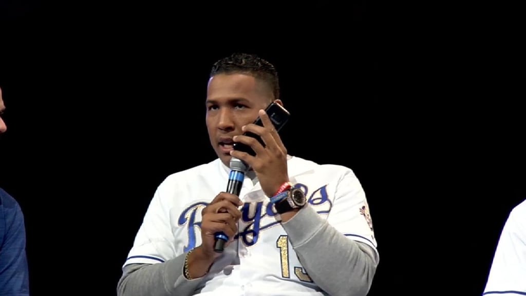 Despite now being on different teams, Salvy Perez found time to interrupt  BFF Lorenzo Cain's press conference