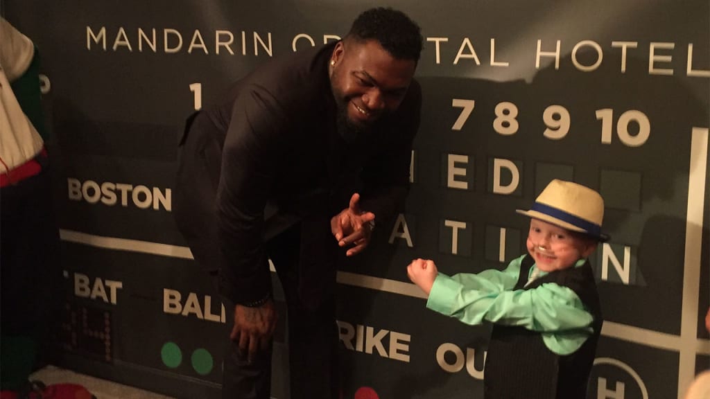 David Ortiz shares first photo of himself since he was shot, 'Big Papi'  helps move daughter into college
