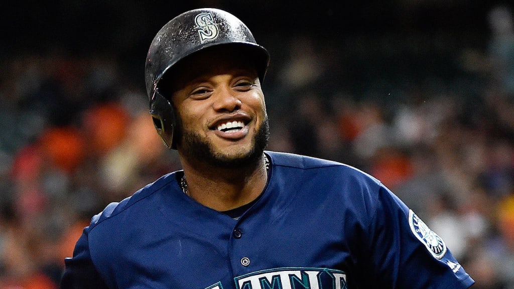 Robinson Cano hopes to lead the Mariners to the postseason for the first time since 2001. (AP)