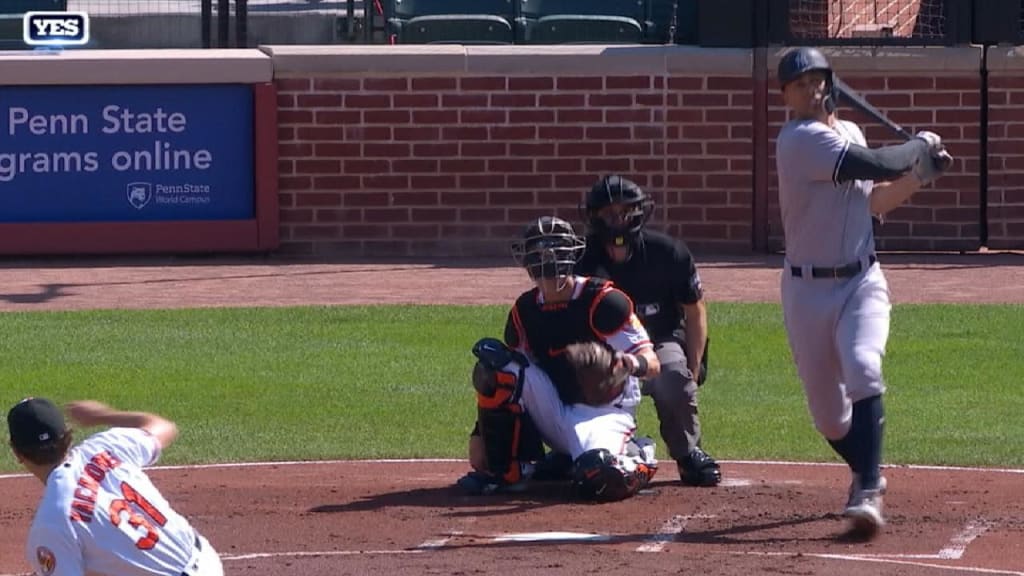 Stanton's 22nd homer of 2018