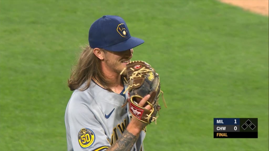 Josh Hader earns the save