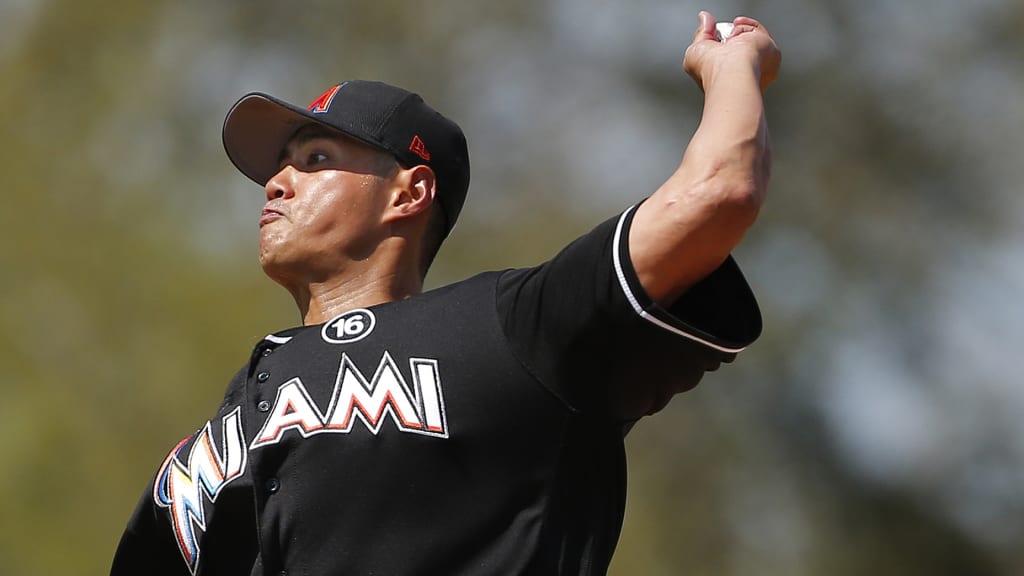 JUPITER, FL - MARCH 10: Pitcher Wei-Yin Chen #54 of the Miami Marlins delivers a pitch against of the Minnesota Twins during a spring training baseball game at Roger Dean Stadium on March 10, 2017 in Jupiter, Florida. (Photo by Rich Schultz/Getty Images)