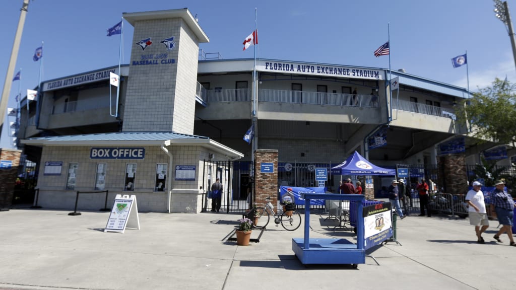 Toronto donated $1 from each ticket sold for Monday's game to the Canadian Red Cross' relief efforts in the Caribbean and southern United States.