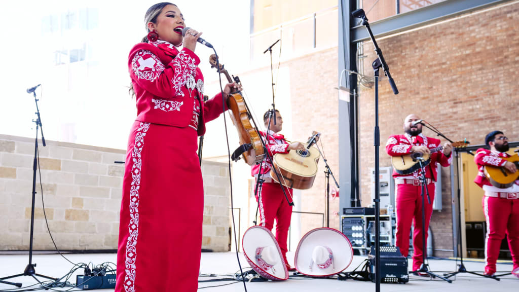 Texas Rangers - ¡Viva Tejas! Join us on the North Plaza