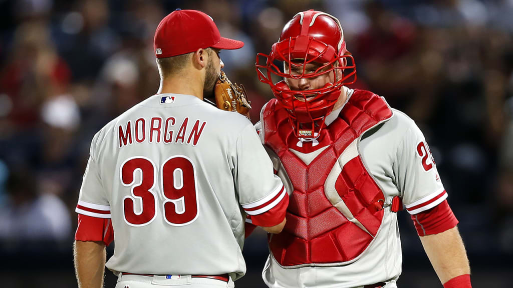 "They don't want to see guys stumble to the finish line," Cameron Rupp said about Ryan Howard and A.J. Ellis calling a team meeting.