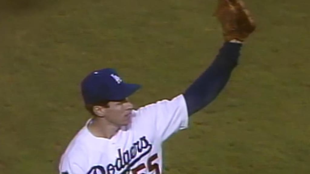 1988 Dodgers player profiles : Rick Dempsey, the number of the