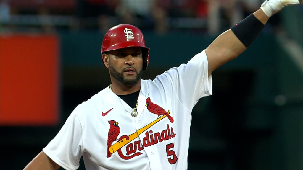 Albert Pujols mostró sus habilidades de baloncesto en el Celebrity Game de  la NBA - El Diario NY