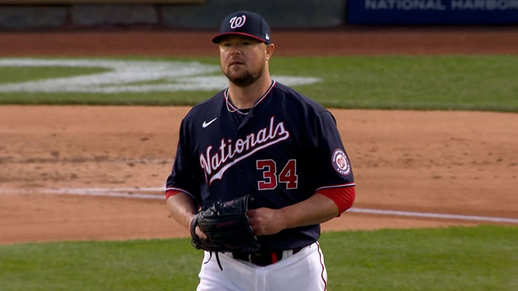 Nationals sign Cubs fan favorite pitcher Jon Lester