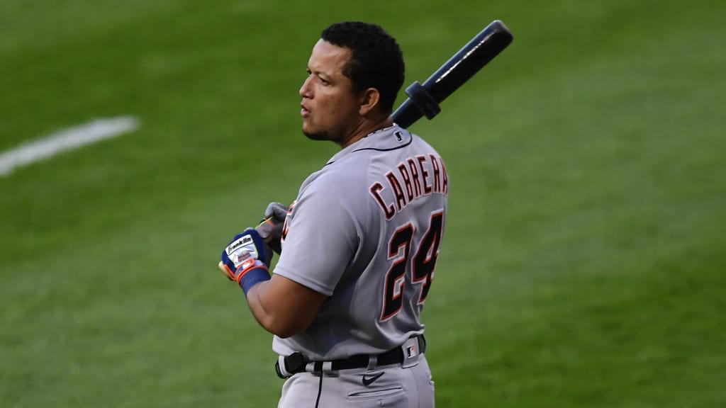 With a carefree sense of ease, Miguel Cabrera made hitting