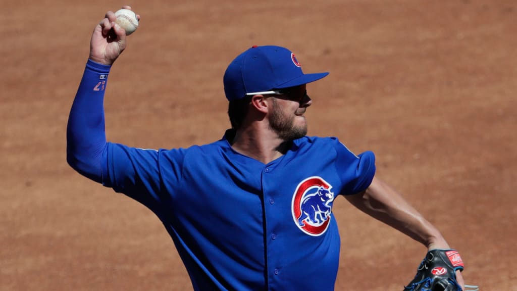 Cubs infielder Kris Bryant has reportedly signed a $1.05 million contract for 2017. (AP)